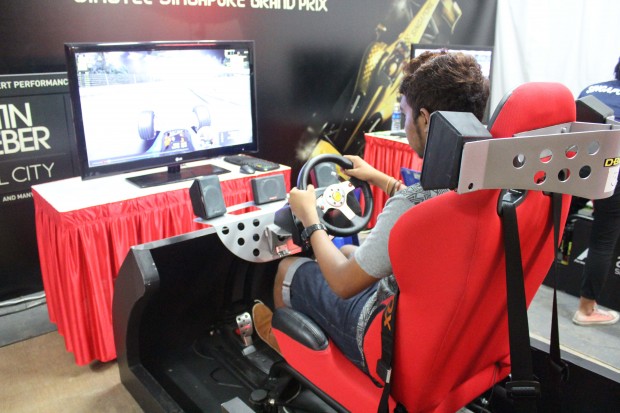 GENTLEMAN, START YOUR ENGINES: The simulator proved too hard for the reporter to handle during the crash-filled two laps. (Photo courtesy of Deepanraj Ganesan)