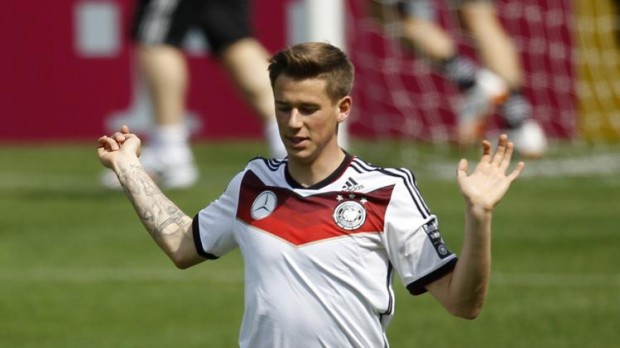 STRIKER TURNED DEFENDERr: Erik Durm’s form with his club side has resulted in a shock call up. (Photo: Reuters/ Ina Fassbender)