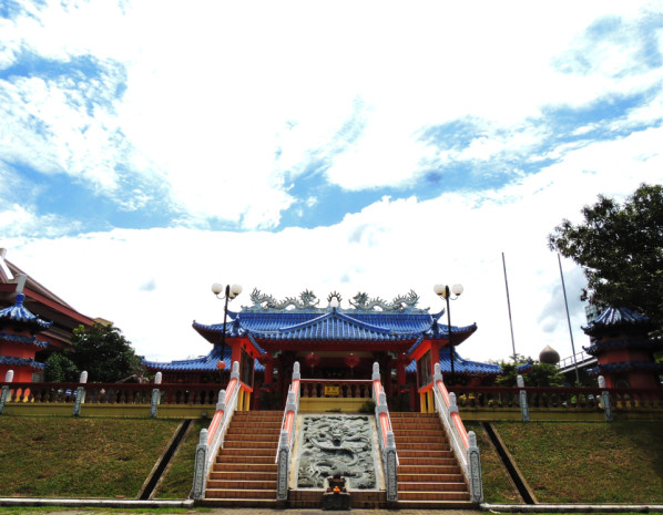 THE ONE AND ONLY: Chu Siang Tong, formerly known as “Five Tigers Temple” is the only temple in Singapore with a 5 tigers sculpture. Compared to other temples with only one tiger, the 5 tigers are said to be stronger. (PHOTO BY: Maurice Lim)